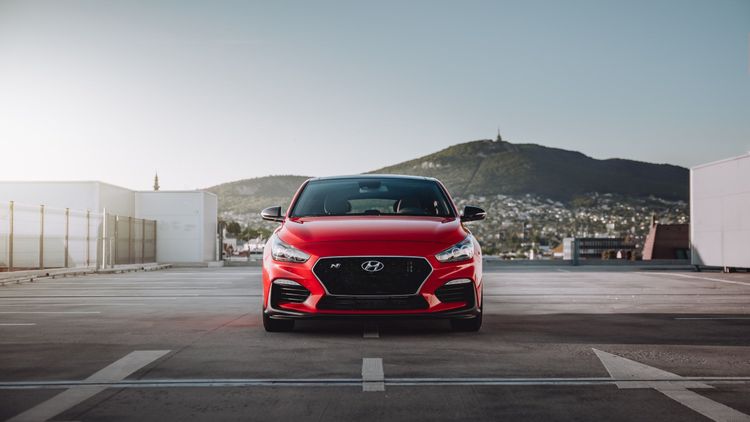 Hyundai Front